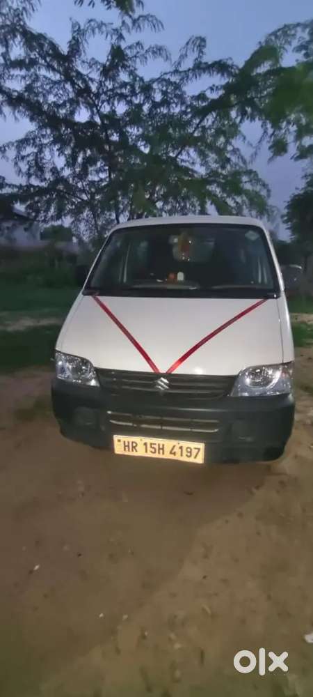 Maruti Suzuki Eeco 2025 Cng & Hybrids 37000 Km Driven