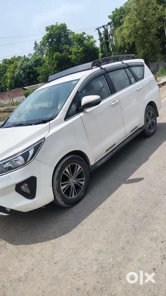 Toyota Innova Crysta 2022 Diesel 93000 Km Driven Urgent Sell