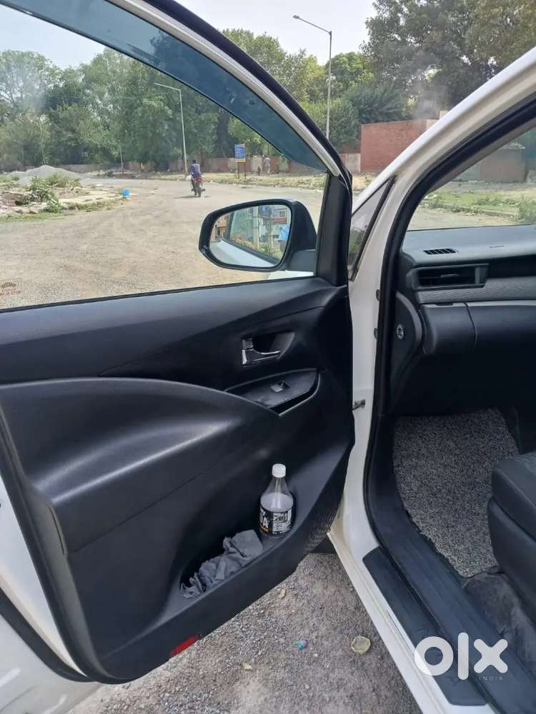 Toyota Innova Crysta 2018