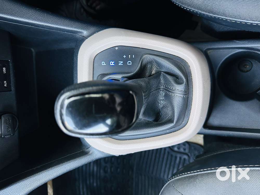 Hyundai Grand I10 Sportz (o) 1.2 At Vtvt, 2017, Petrol