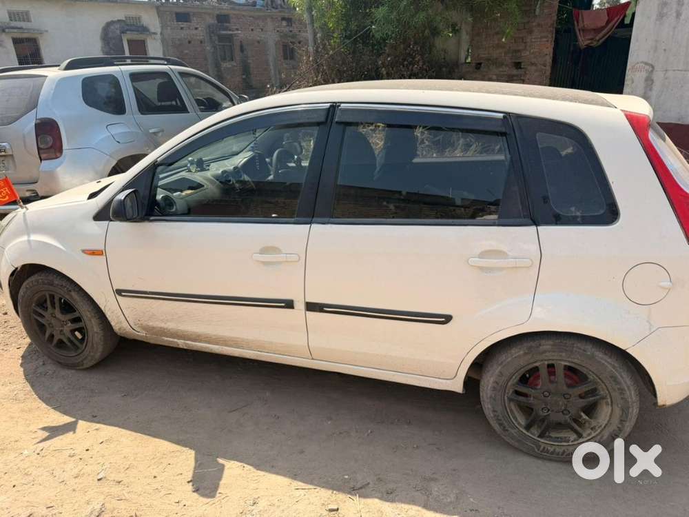 Ford Figo 2012