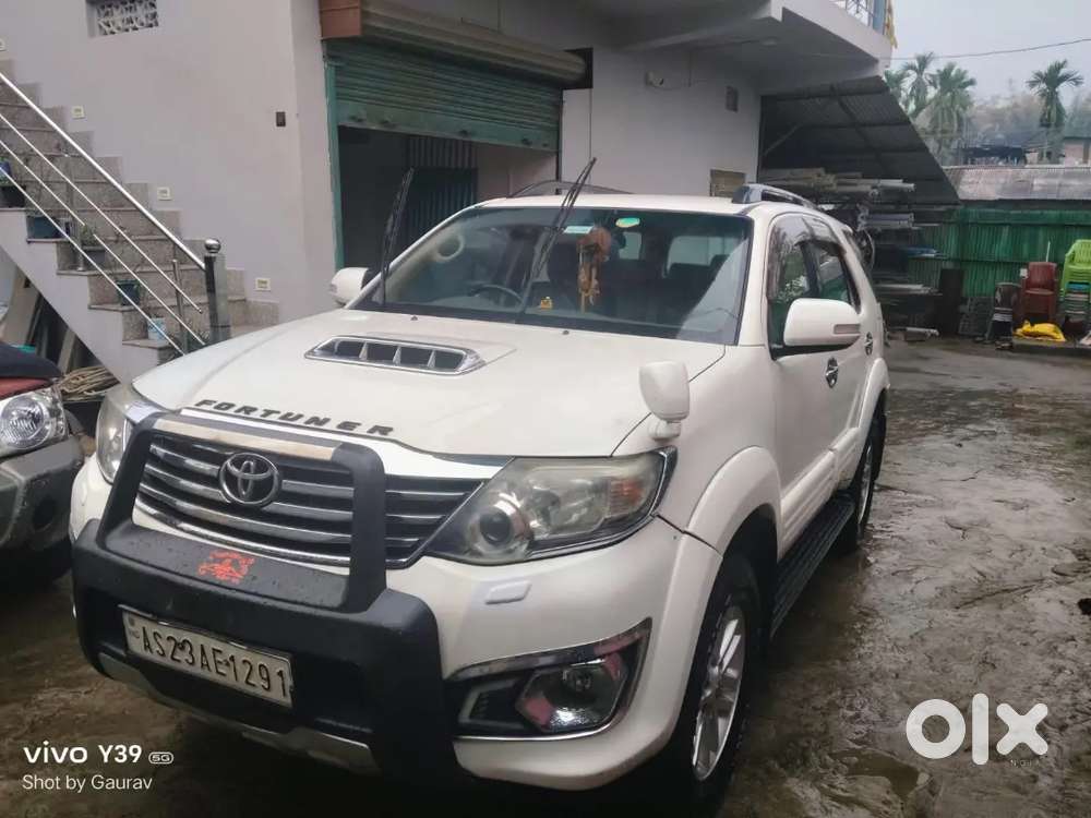 Toyota Fortuner 2015 Diesel Well Maintained