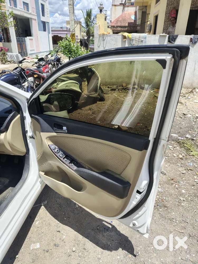 Hyundai Verna 2015 Button Start