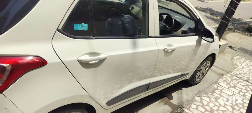 Hyundai Grand I10 Sportz, 2016, Petrol