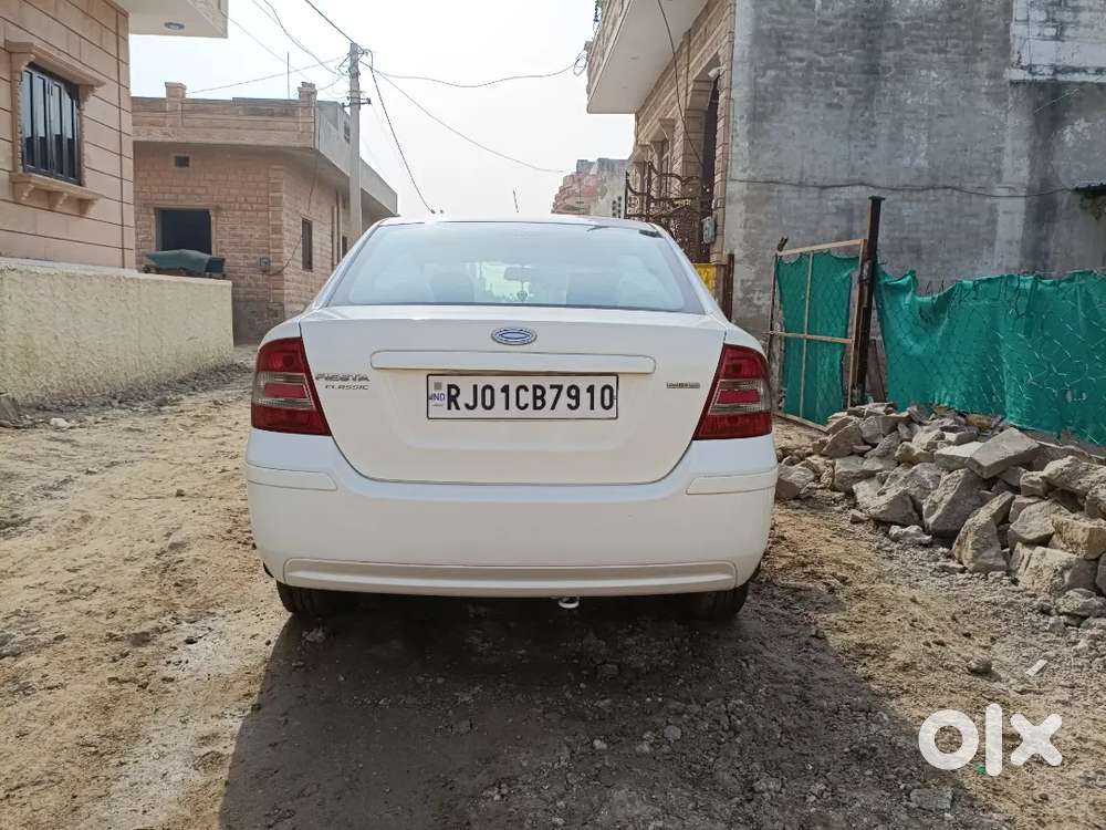 Selling Ford Fiesta Classic