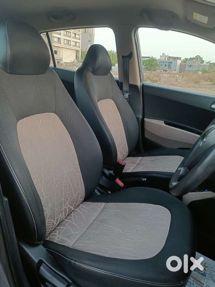 Hyundai Grand I10 1.2 Kappa Sportz Dual Tone, 2017, Petrol