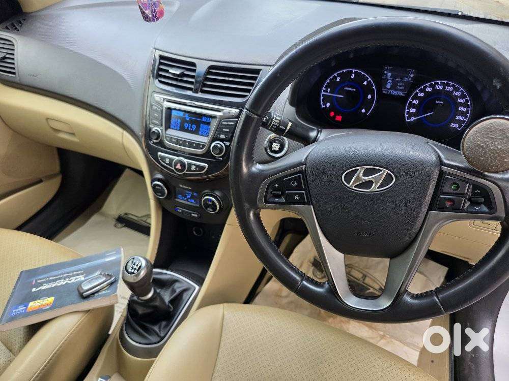 Hyundai Verna Fluidic 1.6 Crdi Sx Opt, 2015, Diesel