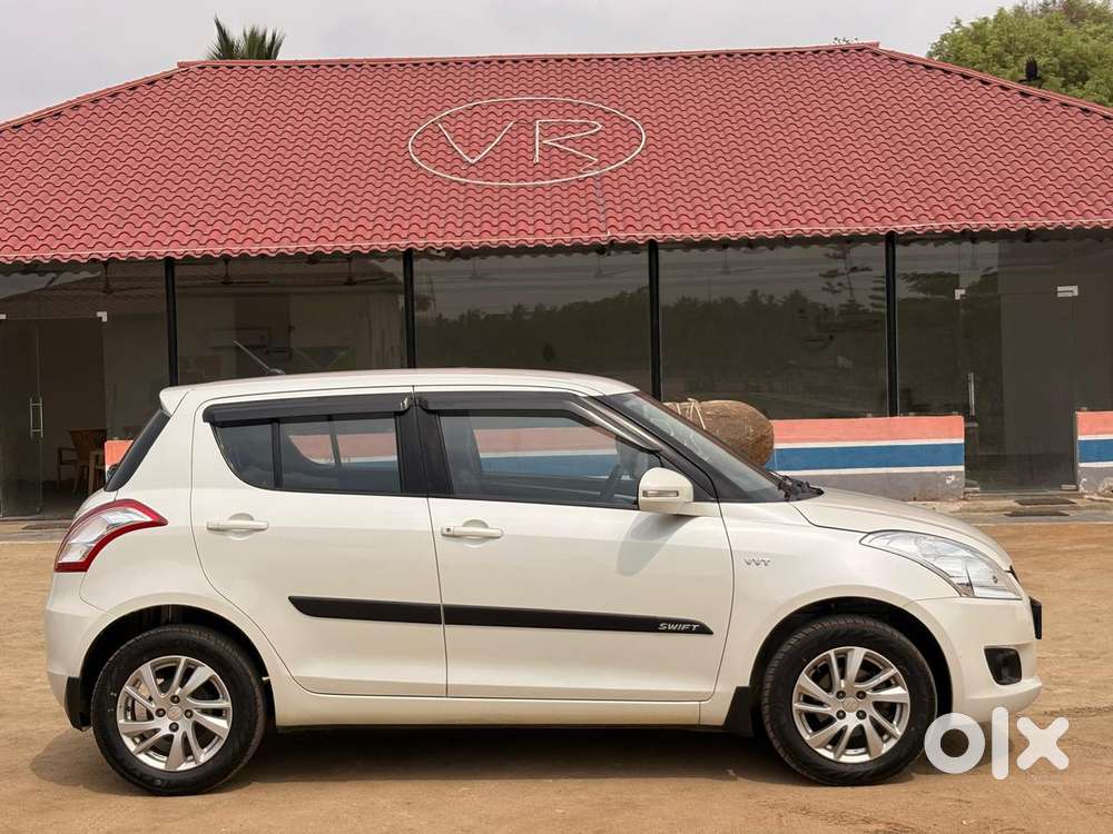 Maruti Suzuki Swift 1.3 Zxi, 2014, Petrol