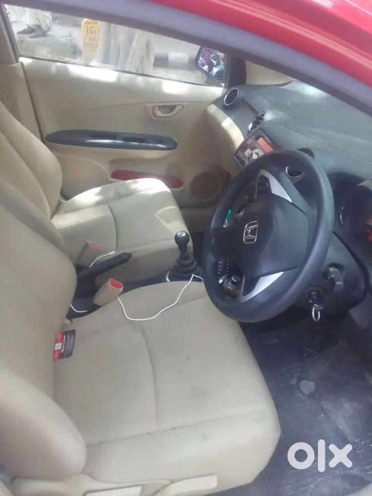 Honda Brio Petrol Mt 2014