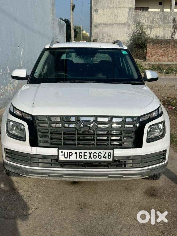 Hyundai Venue 2025 Cng & Hybrids Well Maintained