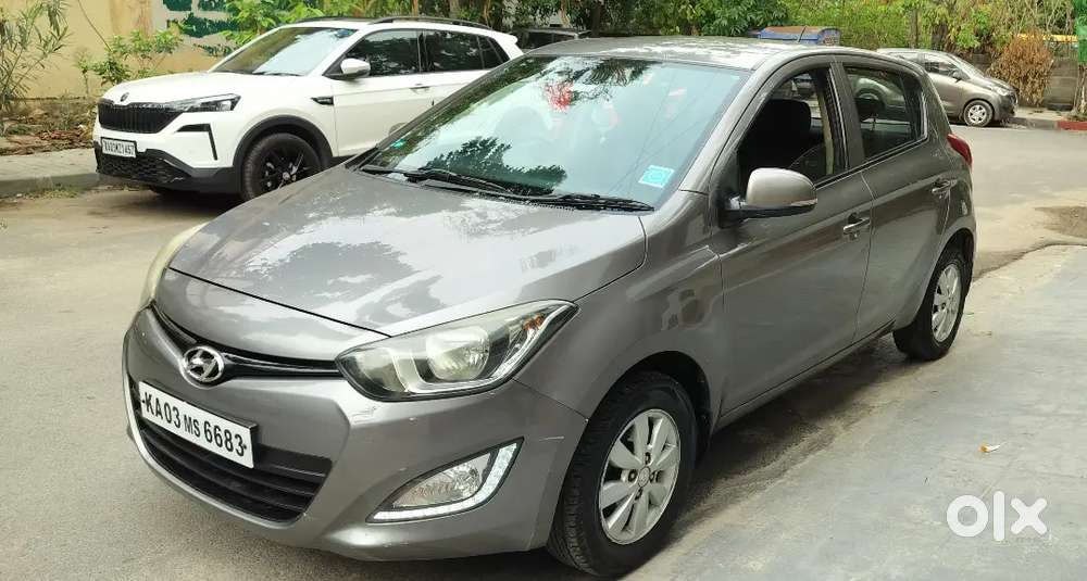 Hyundai I20 Sports Abs With Air Bag Mint Condition Manual