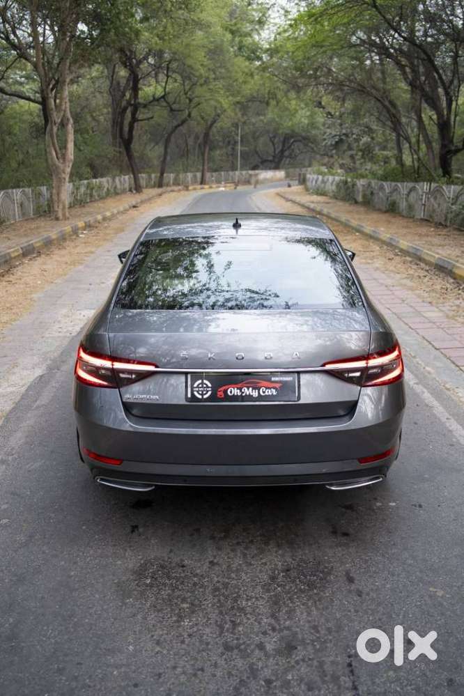 Skoda Superb Laurin And Klement 1.8, 2023, Petrol