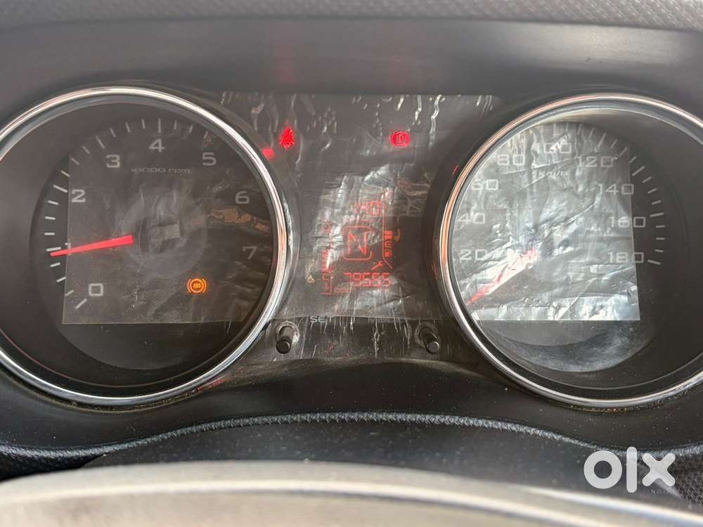 Mahindra Tuv 300 2017 Diesel Well Maintained