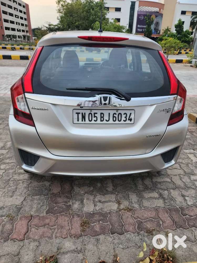 Honda Jazz 2016 Diesel Well Maintained