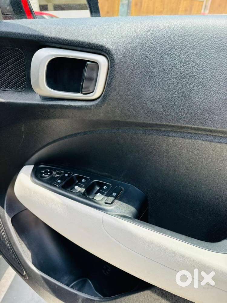 Hyundai Venue 2024 Petrol