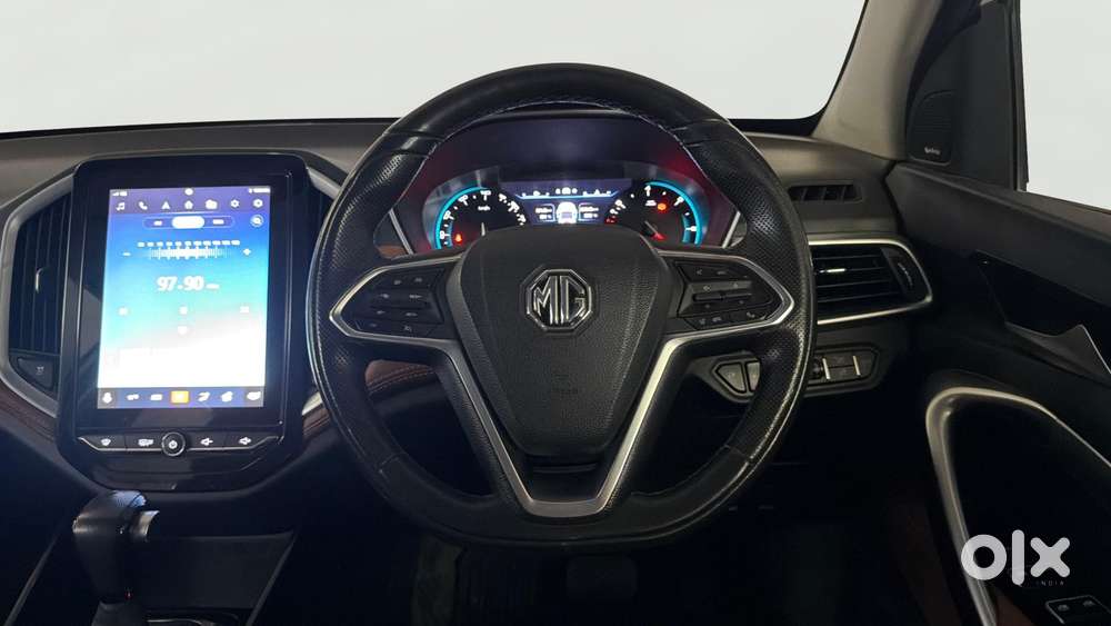 Mg Hector Plus 1.5 Sharp Turbo Cvt 6 Str, 2022, Petrol