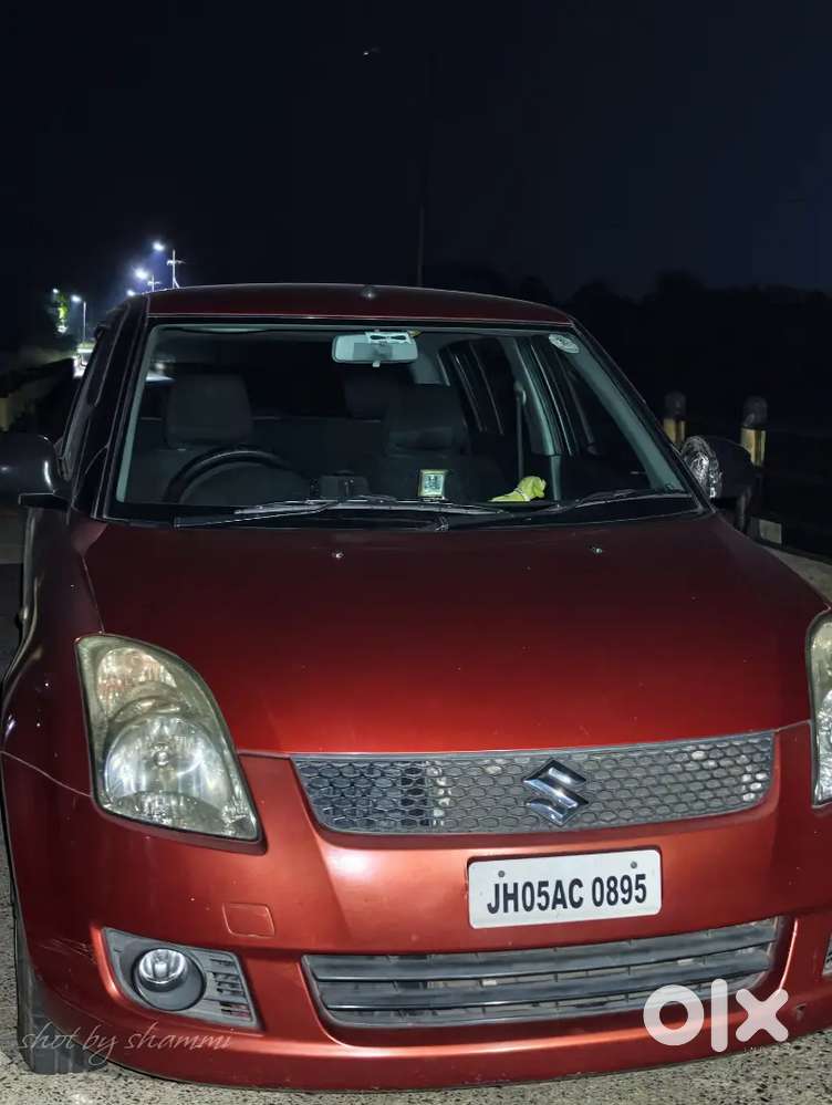Maruti Suzuki Swift 2010 Petrol