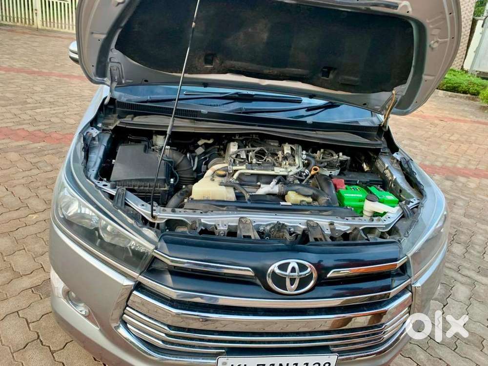 Toyota Innova Crysta 2016 Diesel 115000 Km Driven