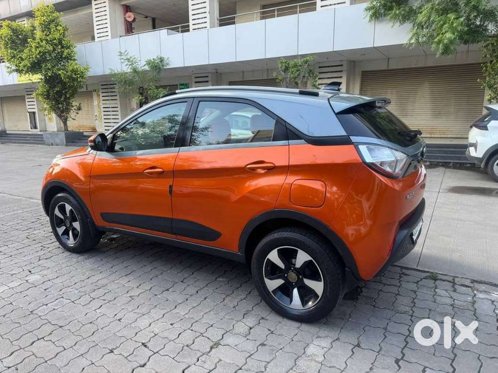 Tata Nexon 1.5 Revotorq Xza Plus Dualtone, 2018, Diesel