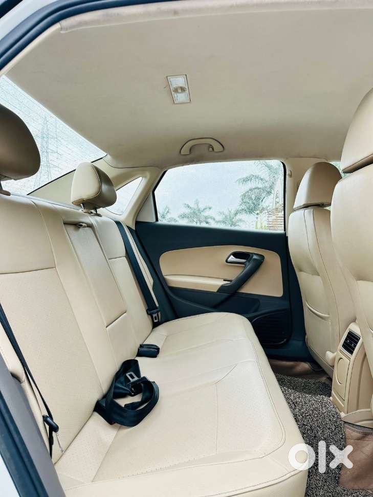 Volkswagen Vento 1.5l Tdi Highline Plus At Diesel, 2015