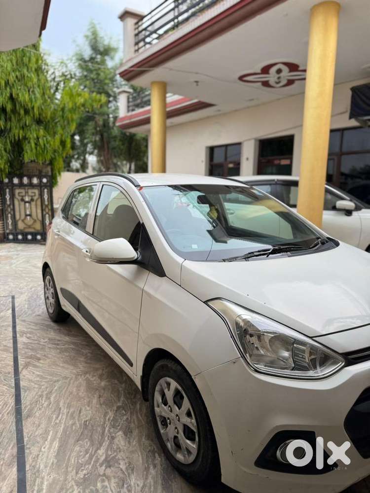 Hyundai Grand I10 2017 Petrol Well Maintained