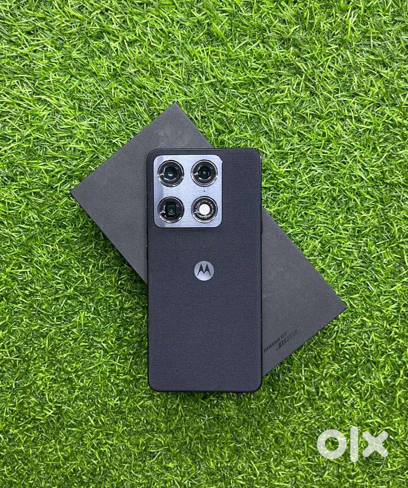 Motorola Signature 12GB/256GB - Indian Unit Brand New Condition