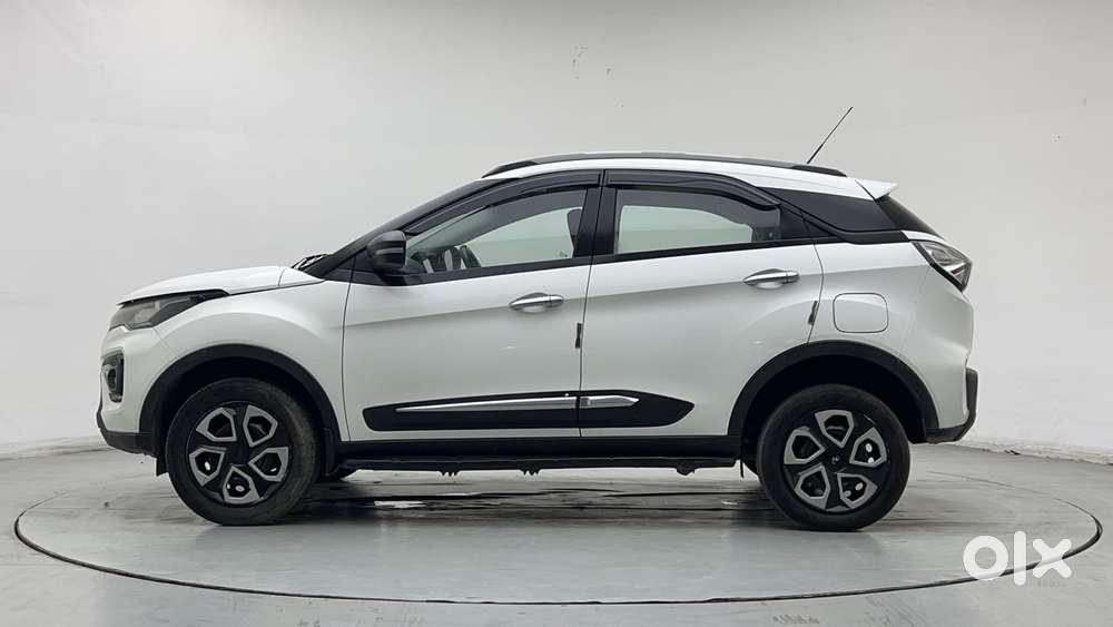 Tata Nexon 1.2 Revotron Xm (s), 2022, Petrol