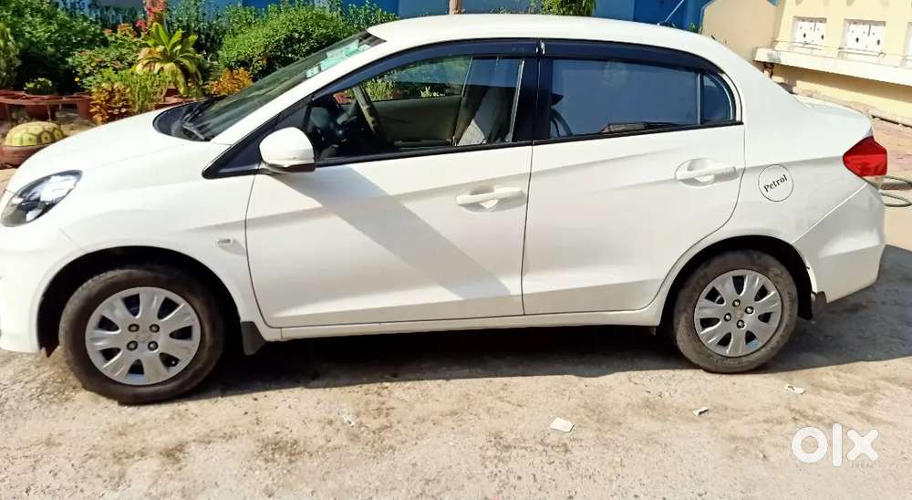 Honda Amaze 1.2 Petrol 2016