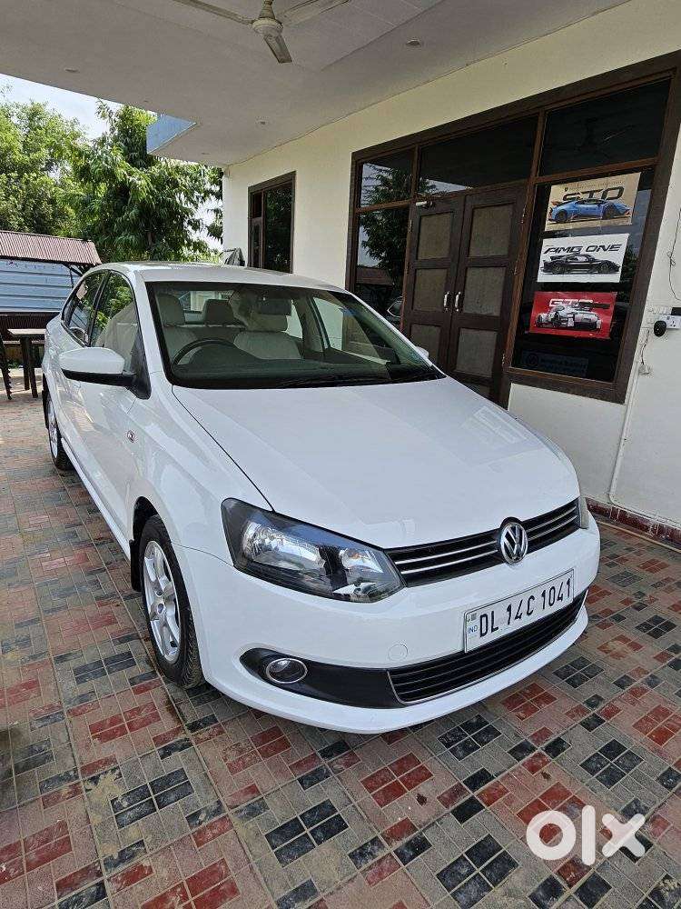 Volkswagen Vento Petrol Highline, 2013, Petrol
