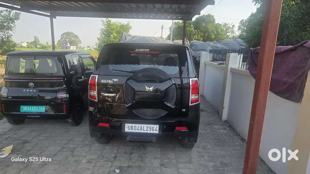 Bolero N8 Black Colour First Owner Perfect Condition