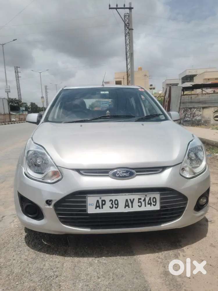 Ford Figo Diesel 2015 Insurance Ok Seal 4 Tires Sworuom Good Condition
