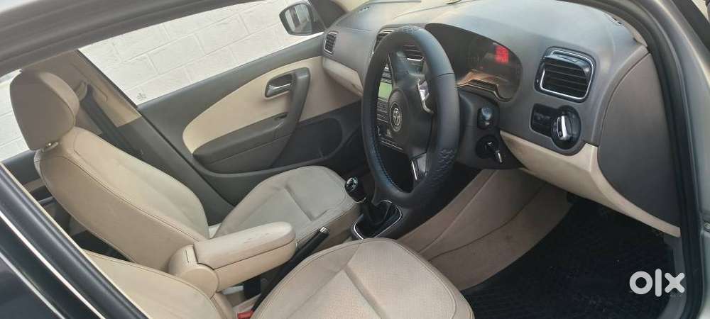 Volkswagen Vento 2010-2013 Diesel Highline, 2014, Diesel