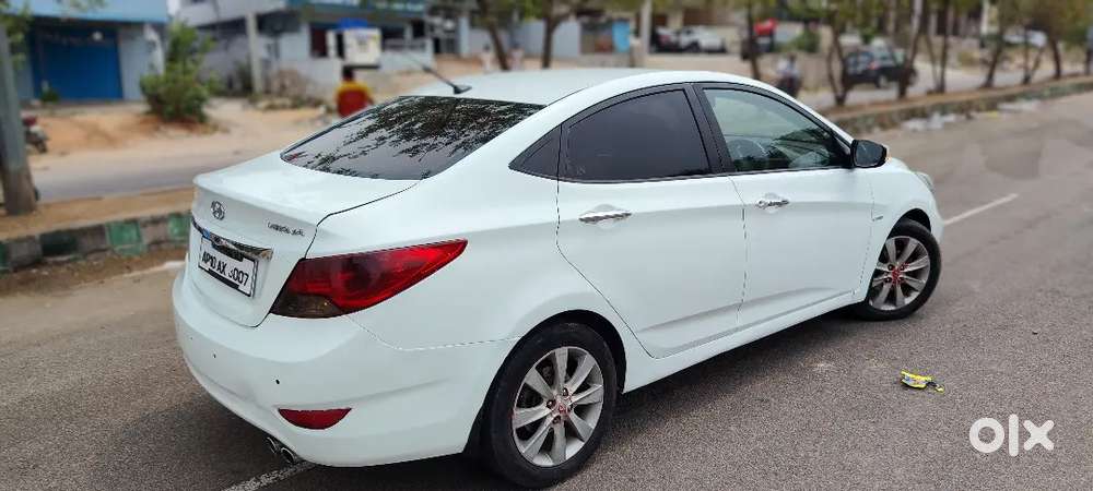 Hyundai Verna Fludic Sx Optional Diesel