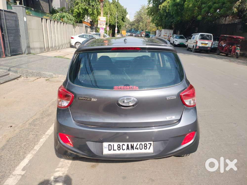 Hyundai Grand I10 Sportz, 2016, Petrol