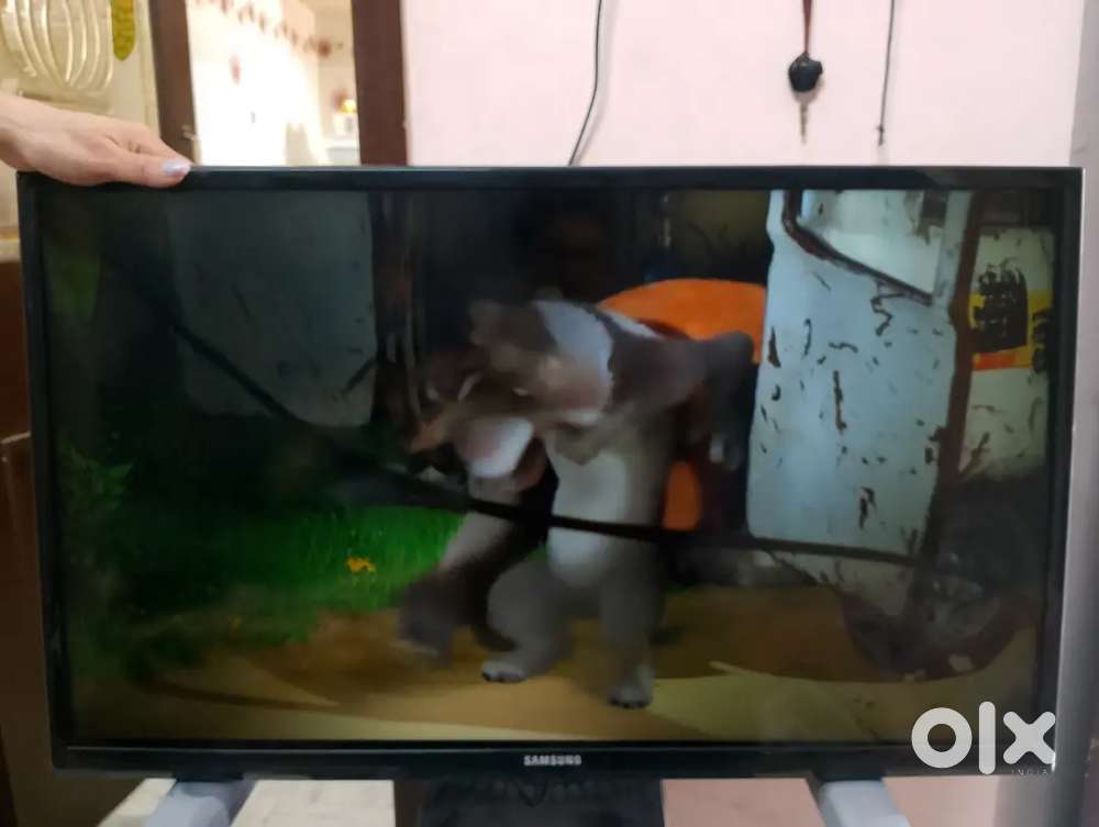 Smart LED TV for sale SAMSUNG 32