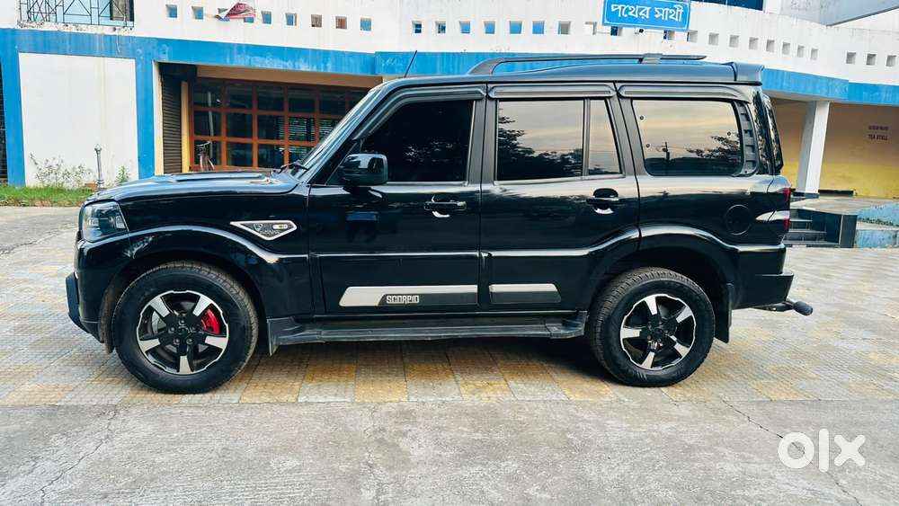 Mahindra Scorpio Classic 2.2 S 11 Mt 7 Str, 2024, Diesel