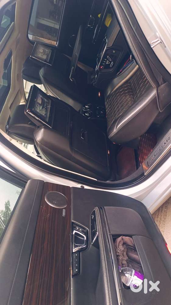 Jaguar Xj 2.0l Portfolio Lwb, 2017