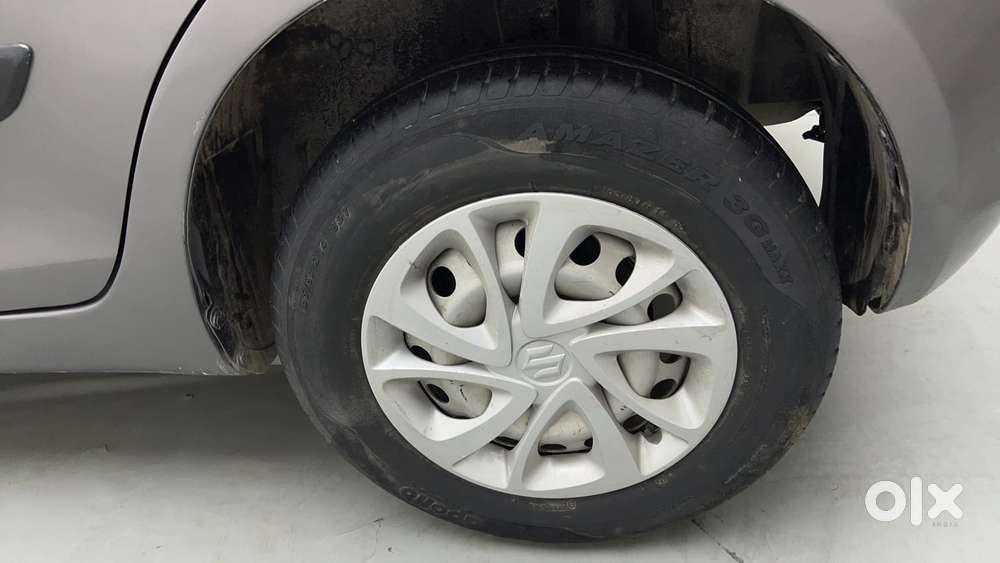 Maruti Suzuki Swift 1.2 Lxi (o), 2016, Petrol
