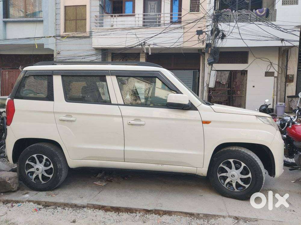 Mahindra Tuv 300 T4, 2019, Diesel