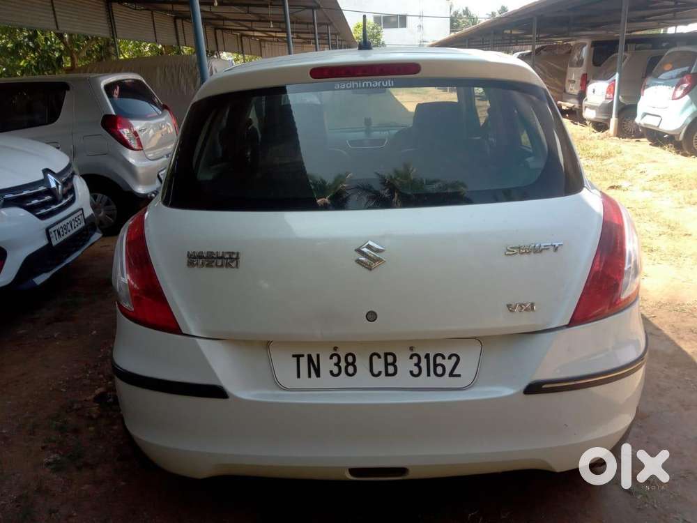 Maruti Suzuki Swift Vxi, 2015, Petrol