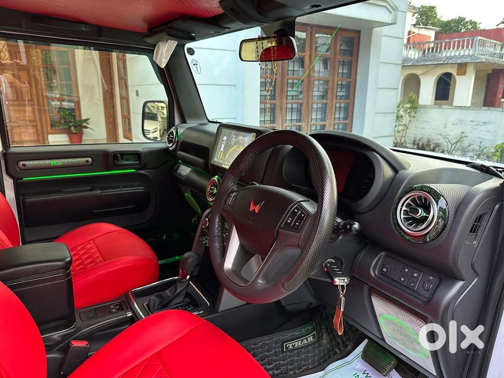 Mahindra Thar Petrol 2023