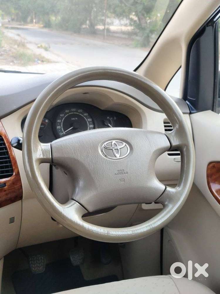 Toyota Innova 2.5 V 7 Str, 2007, Diesel
