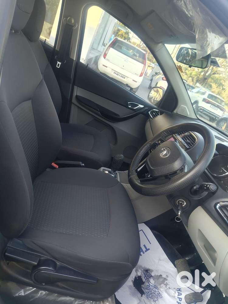 Tata Tiago 1.2 Revotron Xza, 2018, Petrol