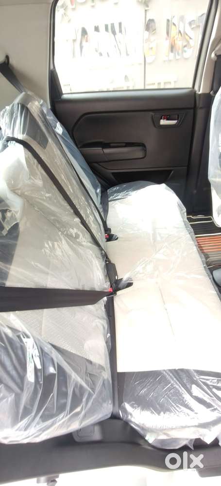 Maruti Suzuki Wagon R Vxi 1.2, 2026, Petrol