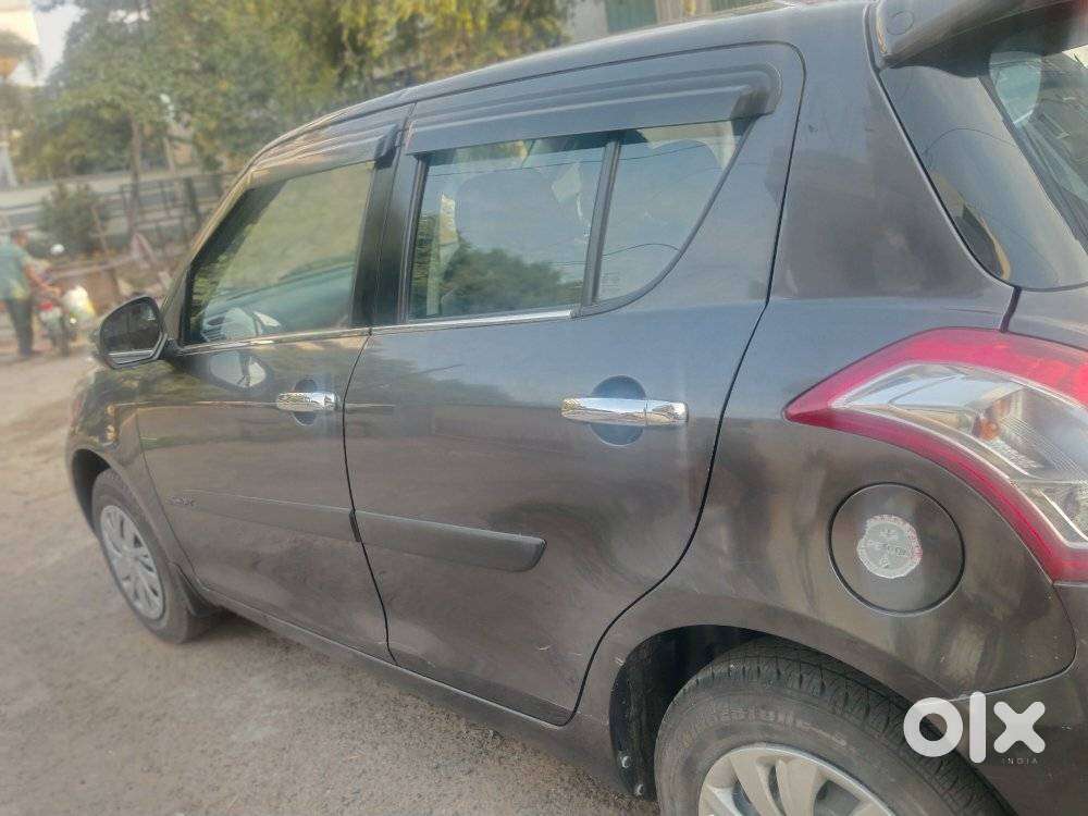 Maruti Suzuki Swift 1.2 Vxi (o), 2016, Petrol