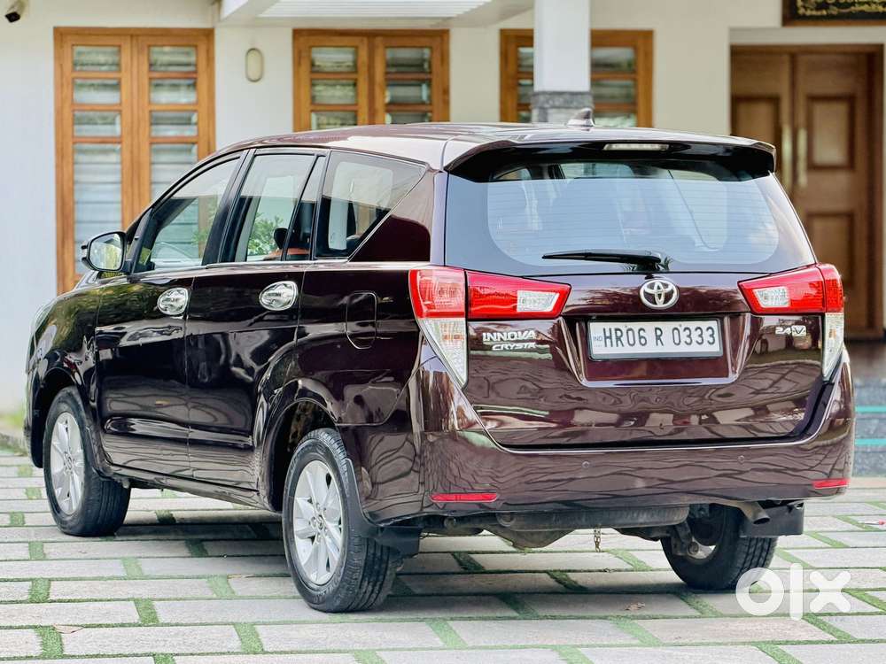 Toyota Innova Crysta 2.4 Vx Mt, 2017, Diesel