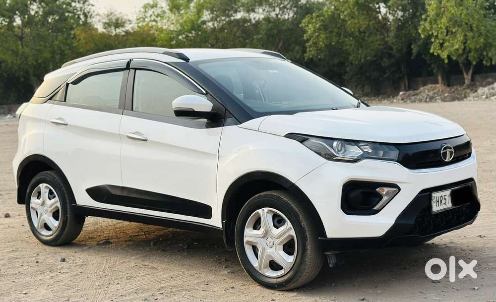 Tata Nexon 1.2 Revotron Xm (s), 2023, Diesel