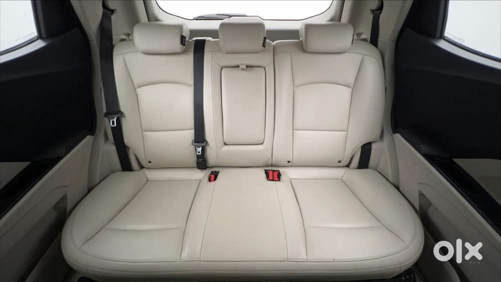 Mahindra Xuv300 W8 (o) 1.5 Diesel Amt, 2019, Diesel