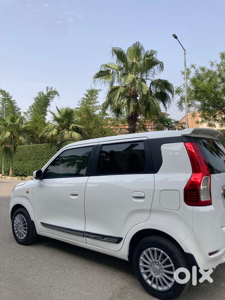 Maruti Suzuki Wagon R Vxi Amt1.2, 2021, Petrol