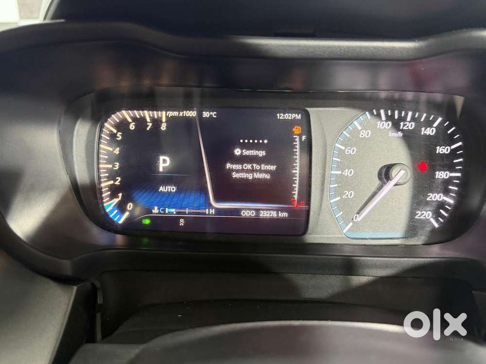 Tata Altroz Xz Plus (s), 2023, Petrol